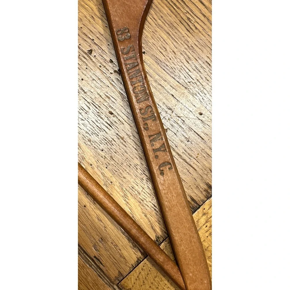 NYC 83 Stanton St NYC Lebowitz & Noble wooden Suit Hanger Clothing GR5-9452